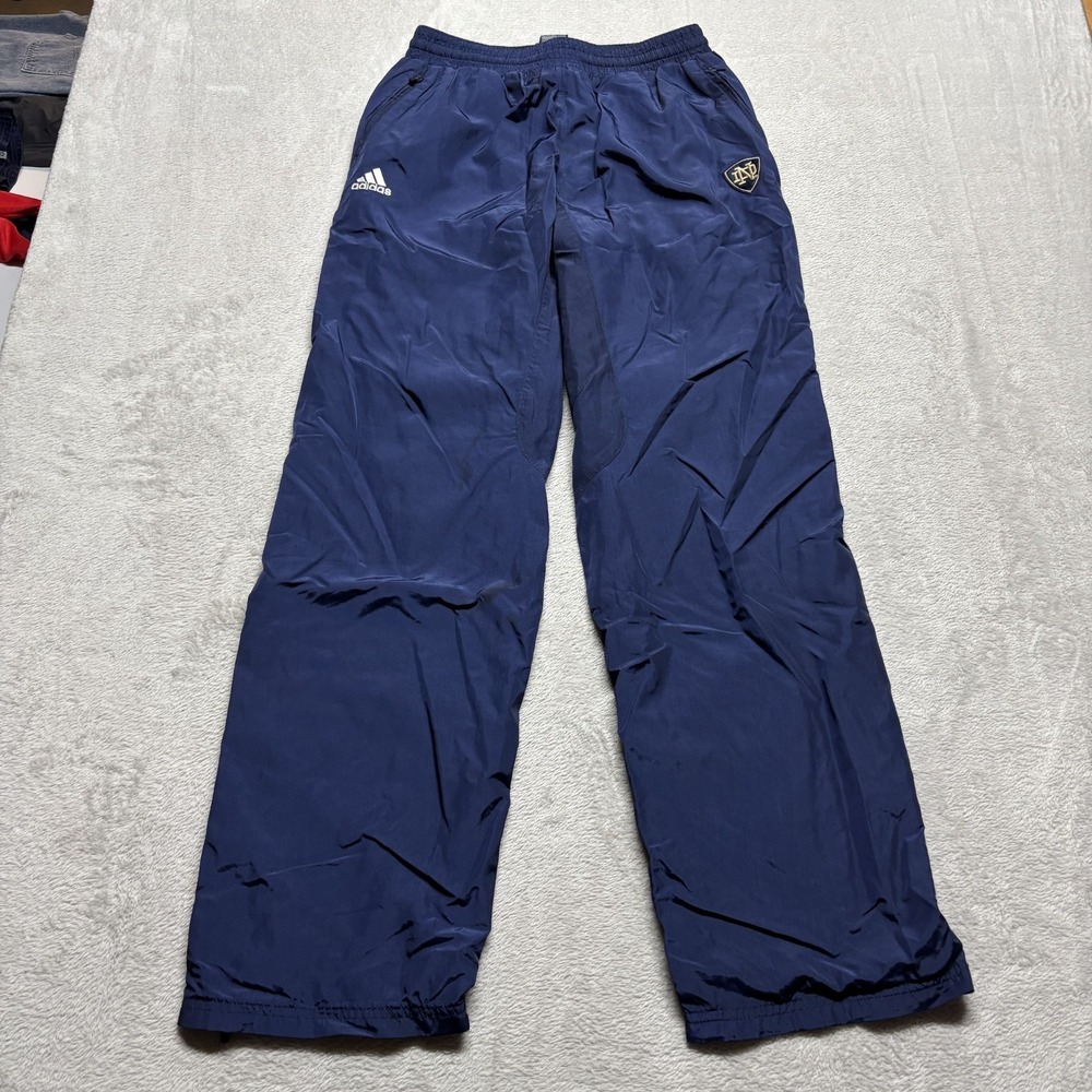 Vintage Adidas‎ Notre Dame Fighting Irish Navy Mesh Lined M Windbreaker Pants